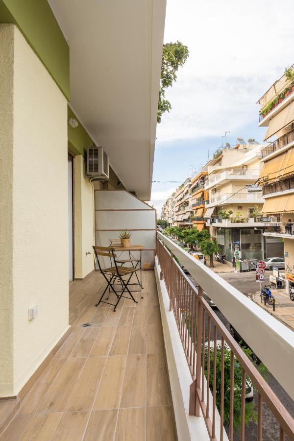 Wide Comfy Studio Apartment Centrally Located In Thissio Athens Ngoại thất bức ảnh